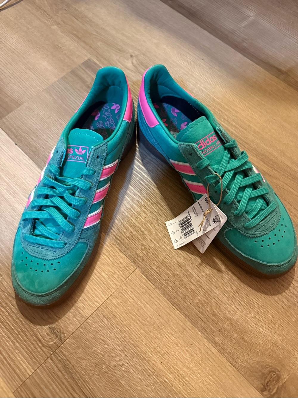 adidas Samba Teal Green with Hot Pink Accents - Picture 14 of 15
